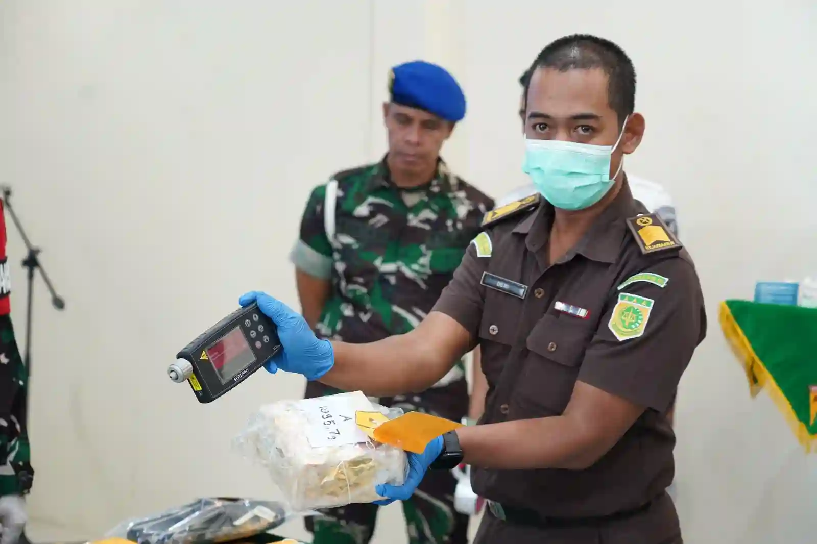 TNI Gagalkan Penyelundupan 16,4 Kilogram Sabu di Perbatasan RI-Malaysia