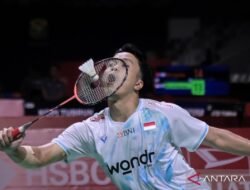 Anthony Ginting Memimpin Kompetisi BWF Super 100 di Pontianak