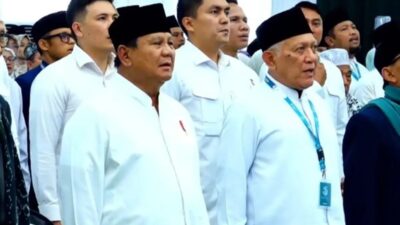 Jejak Hidup Gus Kikin: Dari Laut Menuju Kepemimpinan NU Jejak Hidup Gus Kikin: Dari Laut Menuju Kepemimpinan NU
