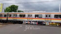 Insiden Kereta Api di Pekalongan: Bahaya Terbuka Palang Pintu