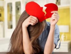 Zodiak yang Sulit Melupakan Mantan: Lima Tanda yang Perlu Diketahui