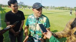 Persebaya Surabaya Tahan Banting di Tengah Cuaca Panas Persebaya Surabaya Tahan Banting di Tengah Cuaca Panas