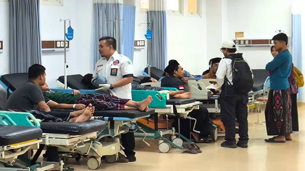 Kasus Keracunan Makanan Bergizi Gratis di Sidoarjo Kasus Keracunan Makanan Bergizi Gratis di Sidoarjo