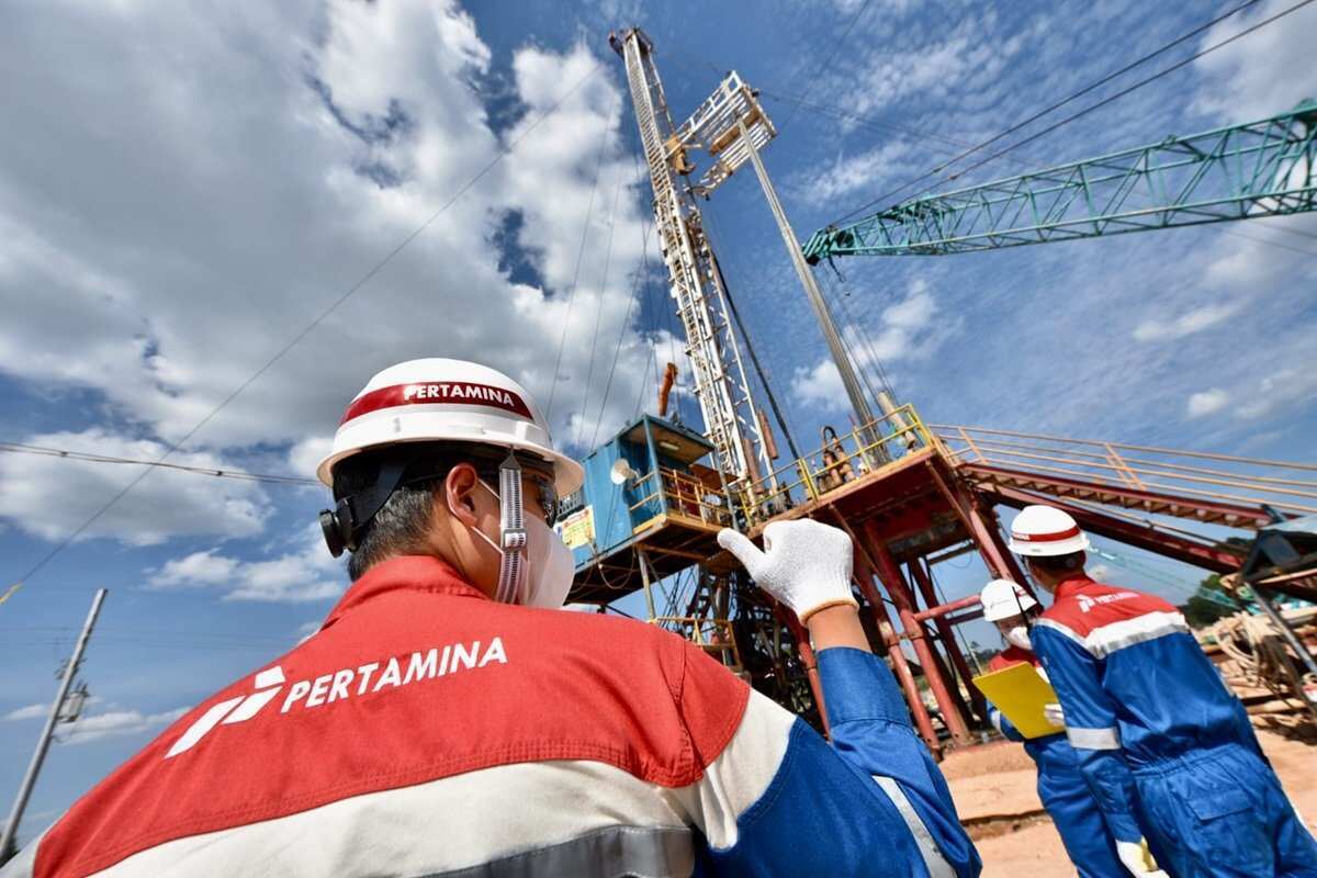 Mencapai Target Lifting Minyak Nasional 2027 Mencapai Target Lifting Minyak Nasional 2027
