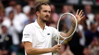 Medvedev Melaju ke Babak Ketiga Us Open 2026 Setelah Kalahkan Gorzny