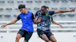 Yann Mabella Ungkap Keseriusan Persebaya Surabaya Menjelang Laga Perdana Yann Mabella Ungkap Keseriusan Persebaya Surabaya Menjelang Laga Perdana