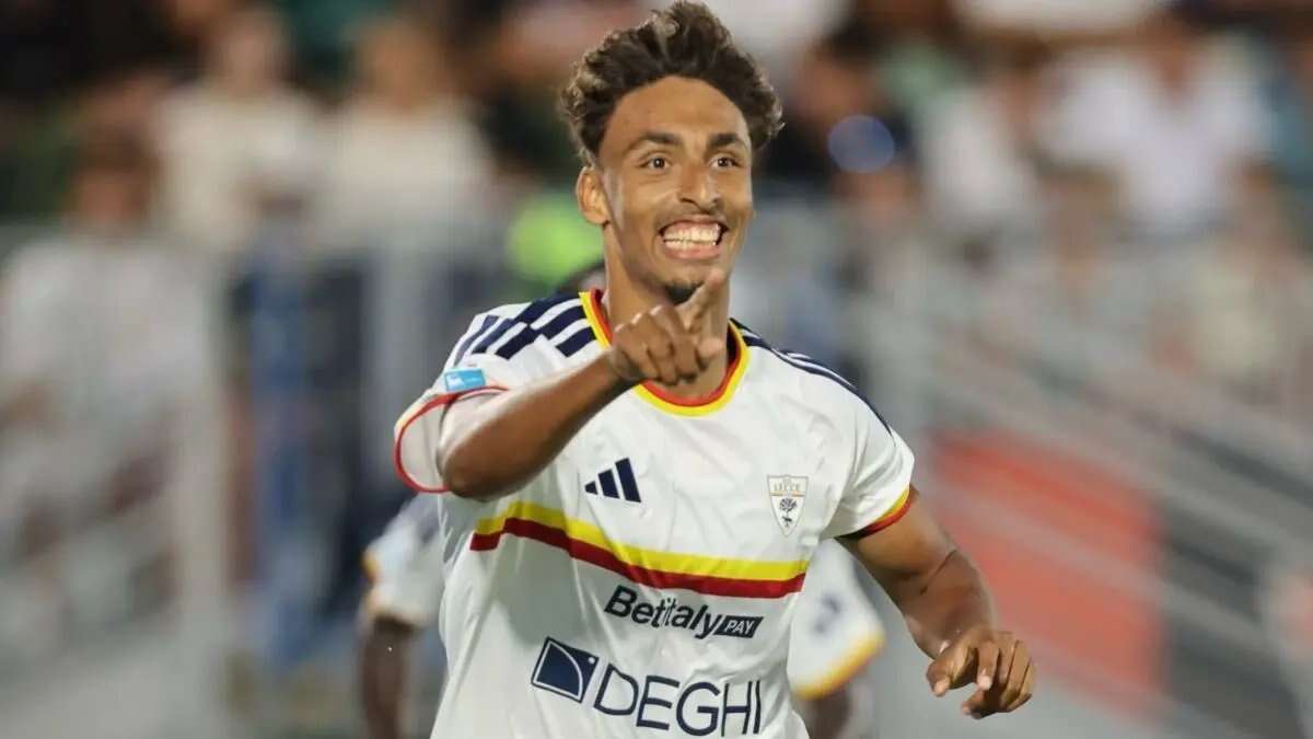 Prediksi Pertandingan Cagliari vs Lecce di Serie A