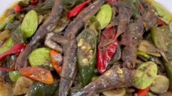 Resep Lezat Tumis Ikan Asin Cabe Ijo yang Menggugah Selera