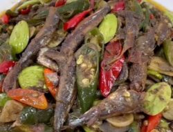 Resep Lezat Tumis Ikan Asin Cabe Ijo yang Menggugah Selera