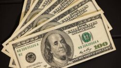 Nilai Tukar Rupiah Menguat di Pasar Spot