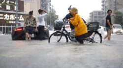 Hujan Ekstrem Mengguncang Nagoya: Warga Mengungsi dan Kerusakan Kendaraan