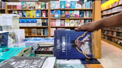 Polemik Buku Islam Ala Prabowo