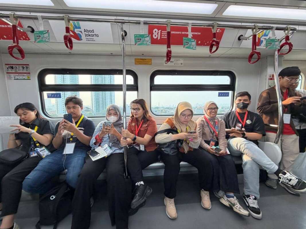 Uji Coba LRT Jakarta Rute Kelapa Gading-Manggarai