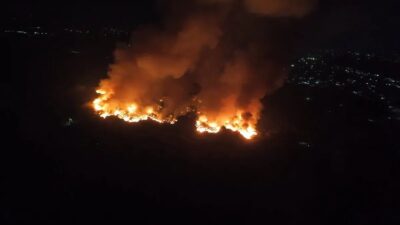 Kebakaran Menyapu TPA Galuga Bogor: Apa yang Terjadi?