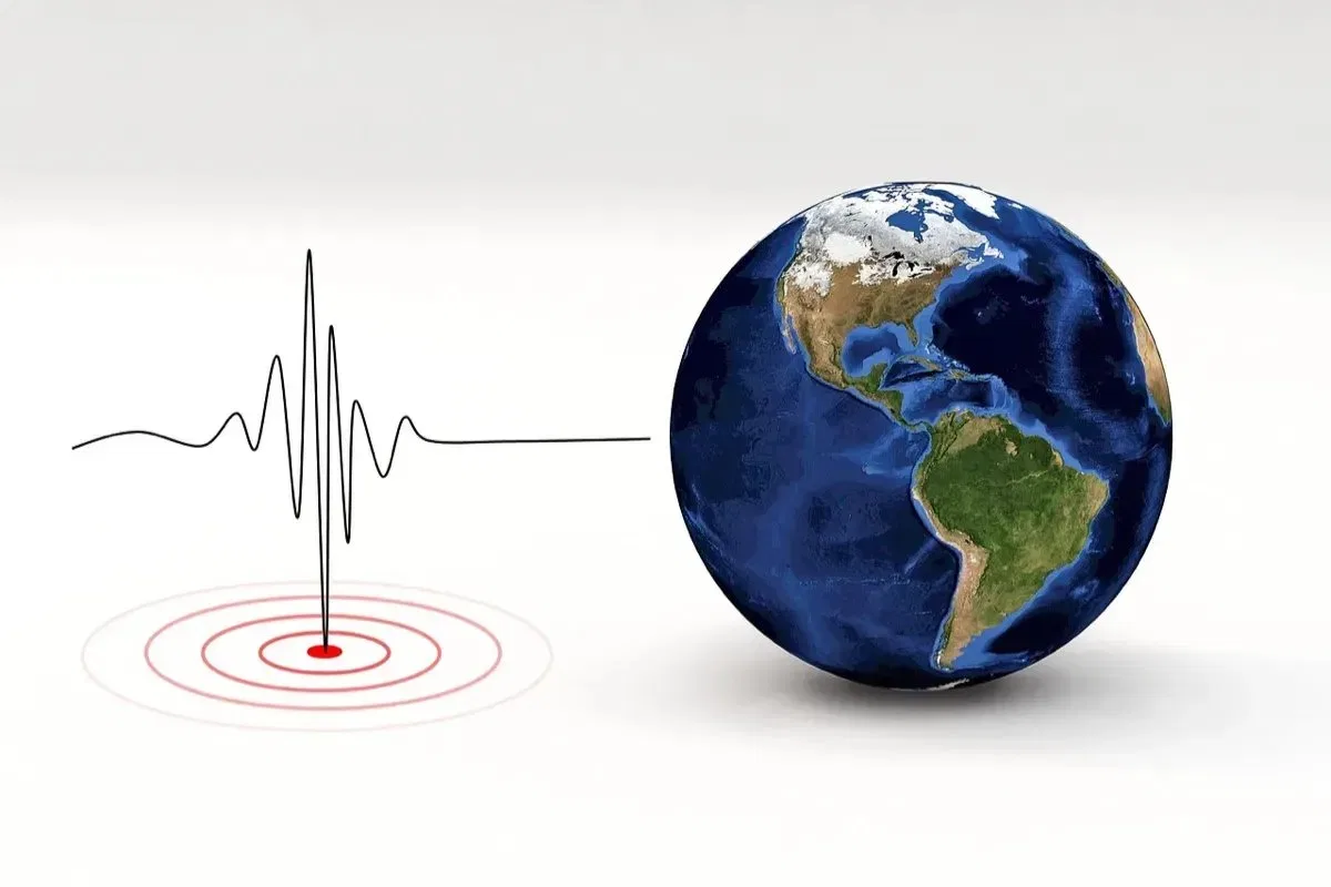 Gempa 5,9 Magnitudo Mengguncang Jakarta dan Sekitarnya