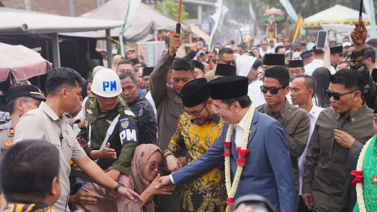 Momen Spesial Jokowi di Acara Khitanan Anak
