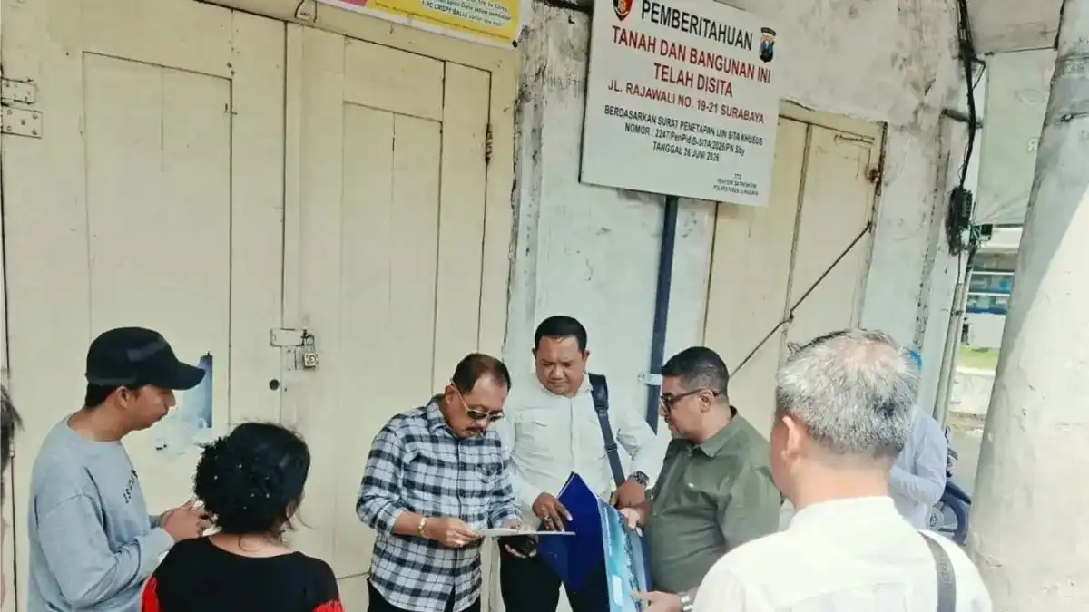 Kasus Penyewa Menyita Bangunan di Surabaya