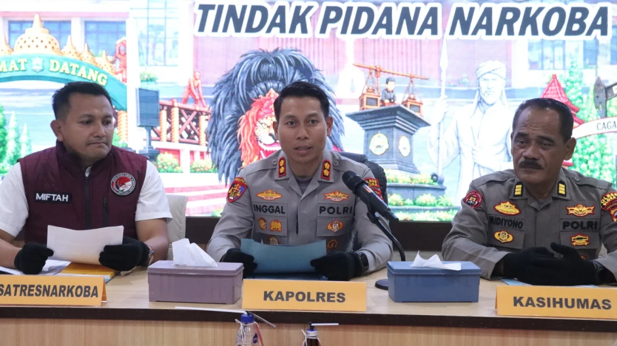 Peredaran Narkoba di Blora Dibongkar, 8 Tersangka Diciduk dengan Puluhan Gram Sabu