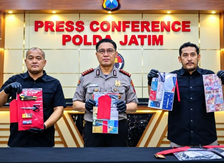 Polda Jatim Bongkar Komplotan Ganjal ATM Lintas Provinsi, Korban di Probolinggo Rugi Rp100 Juta