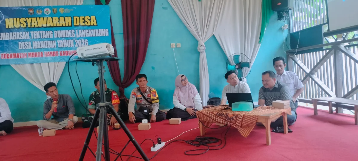 Dukung Ekonomi Desa, Babinsa Hadiri Musdes BUMDes Langkurung