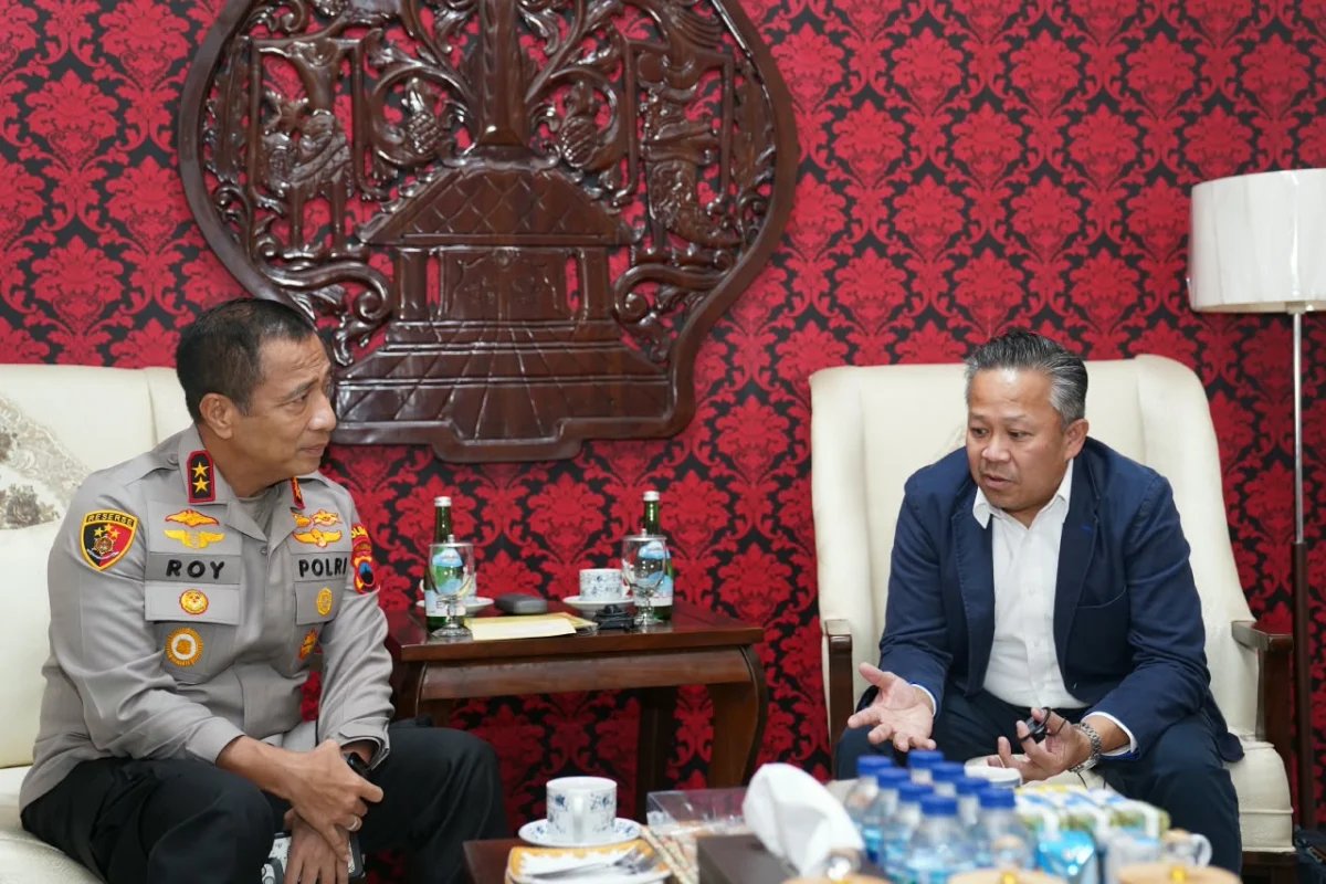Pengungkapan Pig Butchering Scam Diapresiasi FBI, Empat Personel Ditressiber Polda Jateng Diundang Ikuti Pelatihan Polda Jateng dan FBI