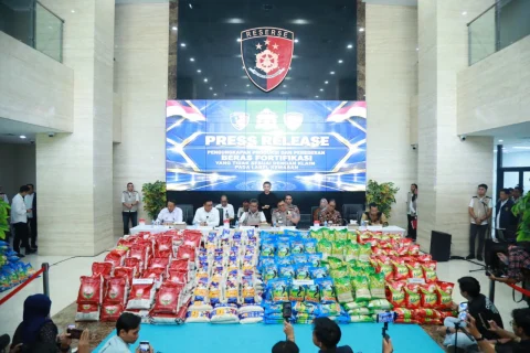 Bareskrim Polri Ungkap Dugaan Beras Fortifikasi Tak Sesuai Label, Sita 1.194 Kemasan Senilai Rp155 Juta