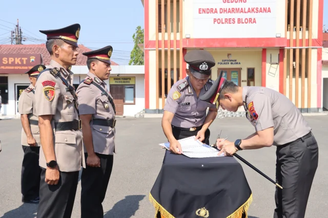 Rotasi Pejabat Polres Blora, Kapolres Tekankan Pelayanan dan Perlindungan Masyarakat