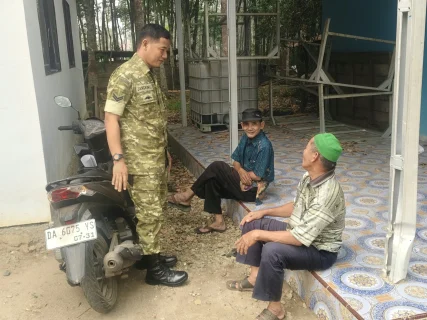 Komsos Jadi Sarana Babinsa Kodim 1008/Tabalong Serap Informasi dan Perkuat Kedekatan dengan Masyarakat