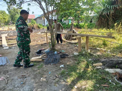 Rangkaian Besi Terpasang Untuk Pembangunan Jembatan: Akses Terhubung, Hati Warga Yamboi Senang