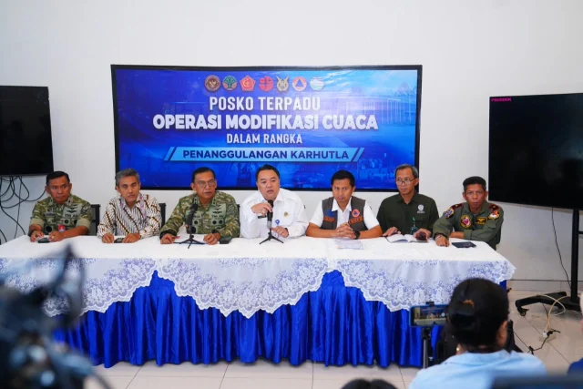 TNI Kerahkan Kekuatan Udara, Perkuat Operasi Modifikasi Cuaca