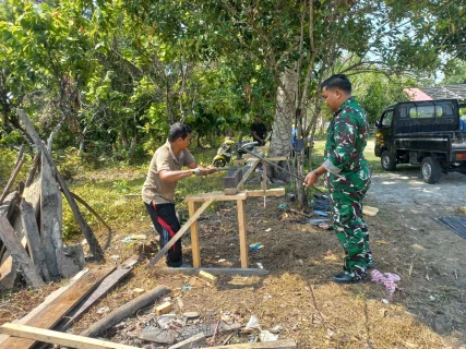 Masuki Tahap Pembesian Badan Jembatan : Satgas TMMD Ke-130 Kebut Pembangunan