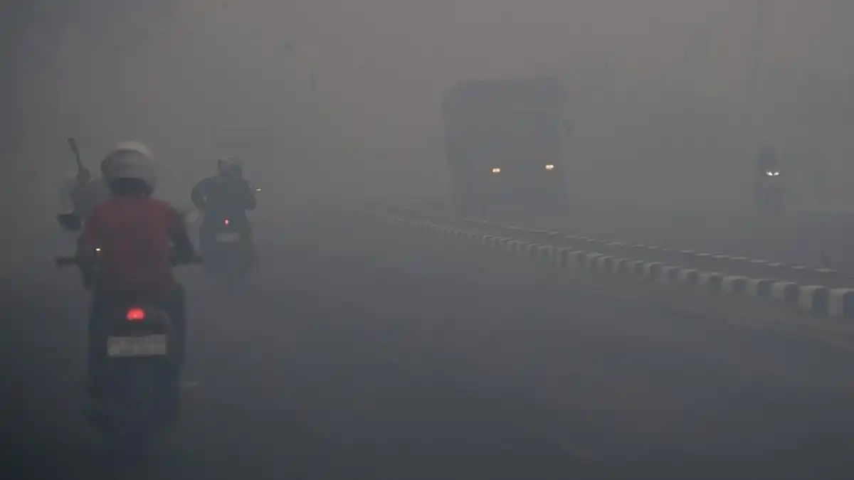 Pengemudi Ojol Palembang Meninggal Setelah Sesak Napas di Tengah Kabut Asap