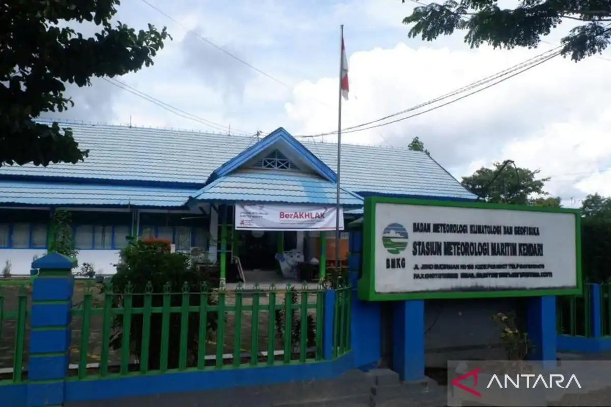 Asap Kiriman Diperkirakan Menyelimuti Sejumlah Wilayah Sultra, Warga Diminta Waspada