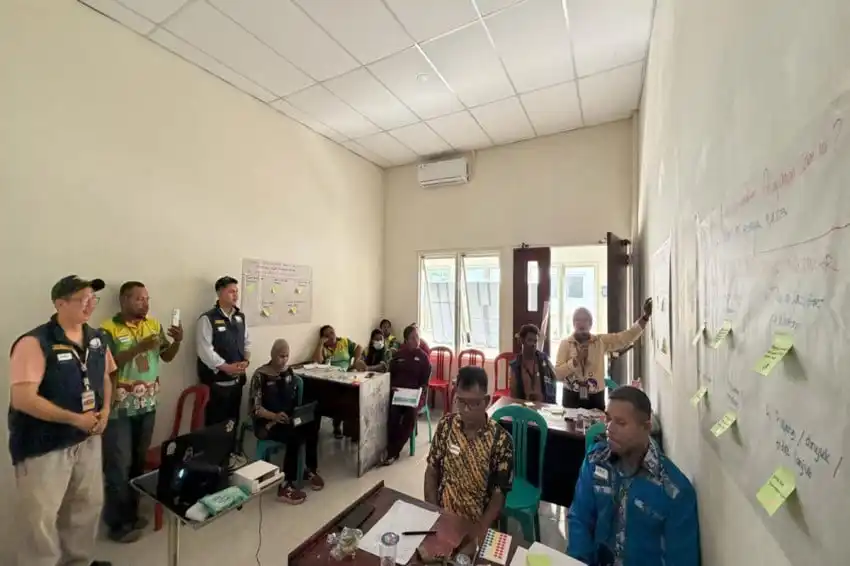 Digitalisasi Rekam Medis untuk Memperkuat Rujukan Pasien di Teluk Wondama