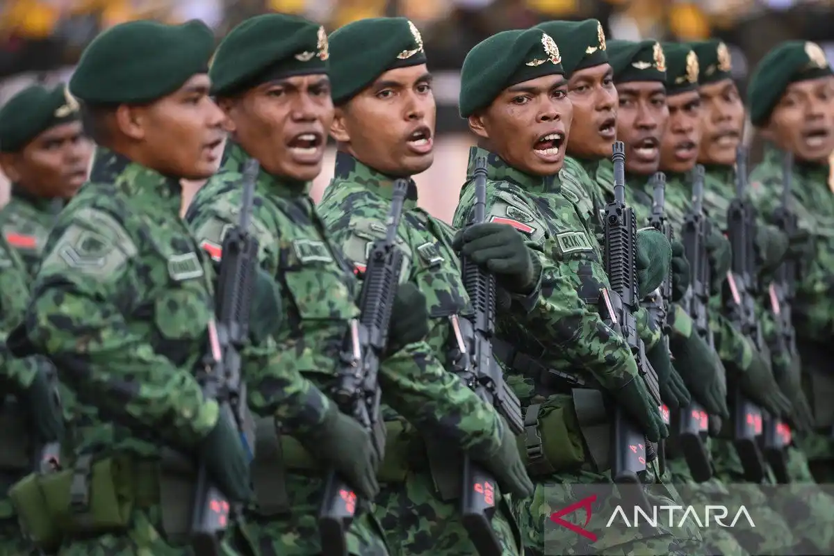 Jejak Karier Iwan Setiawan dari Ekspedisi Everest hingga Pangkostrad