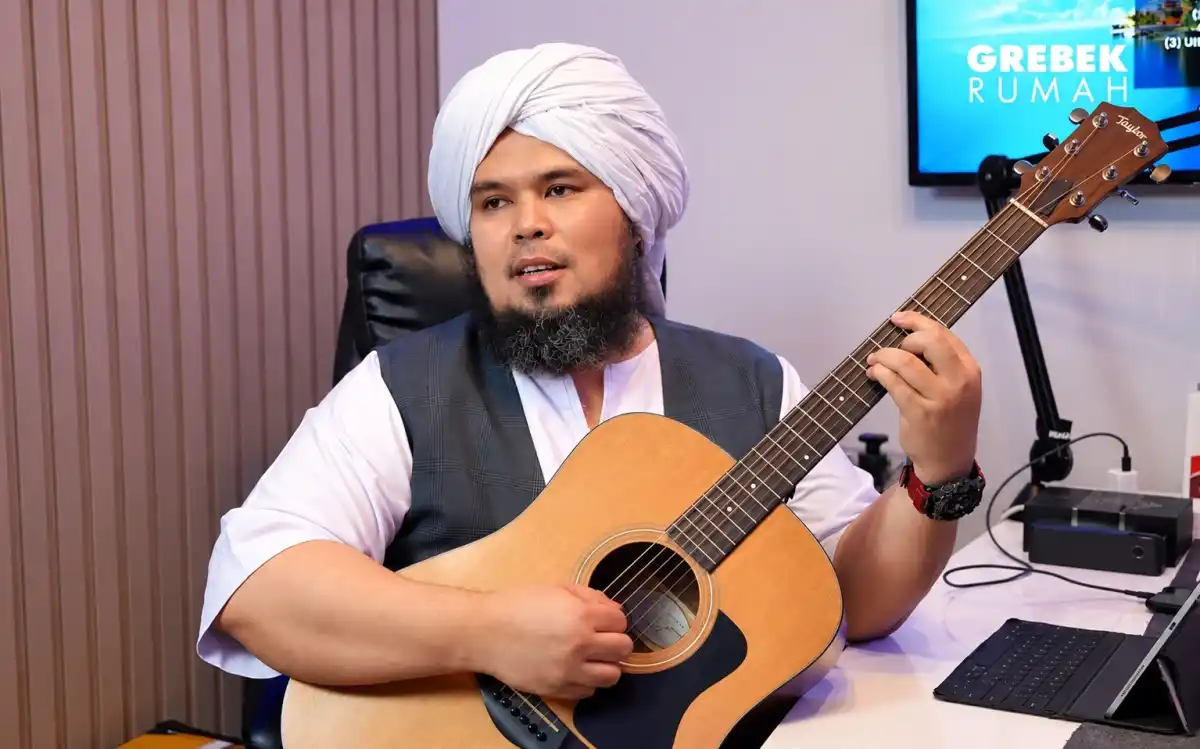 Dukungan Ustadz Derry Sulaiman untuk Penangguhan Penahanan Richard Lee