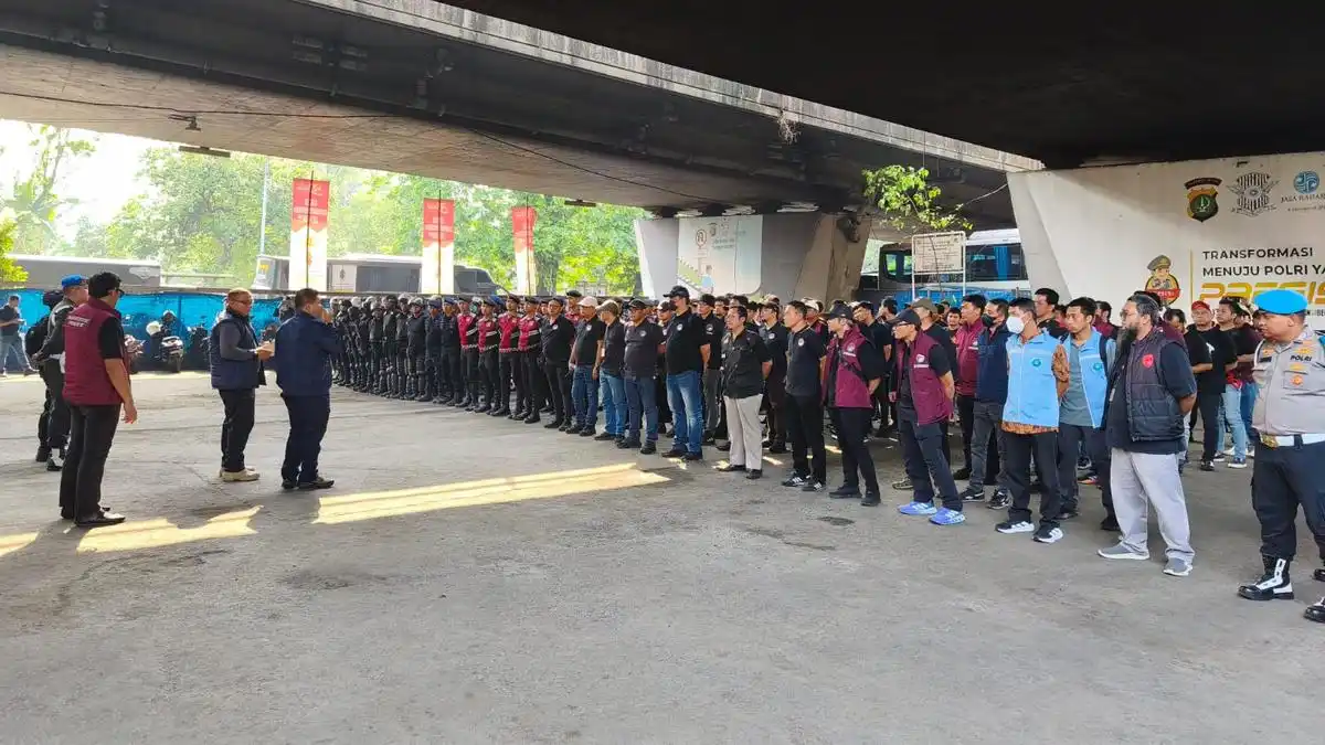 Operasi Narkoba Berujung Penangkapan 24 Orang di Dua Lokasi