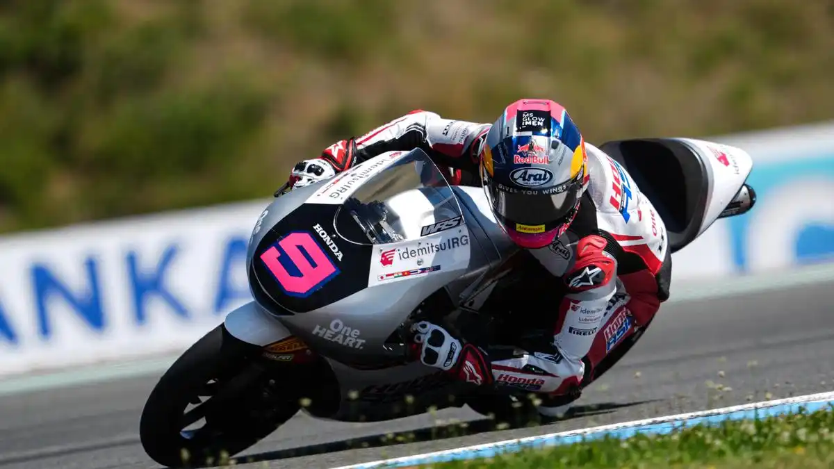 Veda Ega Pratama Finis Keenam di Moto3 Mandalika 2026, Maximo Quiles Kunci Gelar Dunia