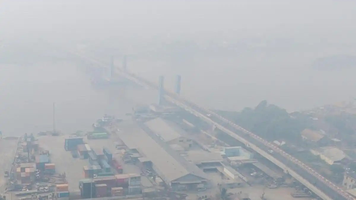Kabut Asap Memburuk, Palembang Catat Kualitas Udara pada Tingkat Berbahaya