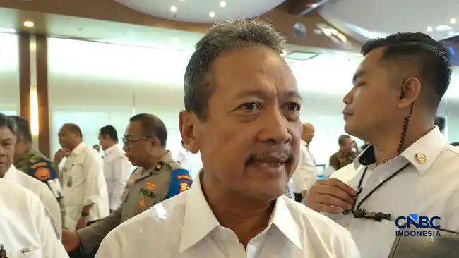 Pemerintah Permanen Hentikan Ekspor Benih Lobster, Fokus pada Budidaya Nasional