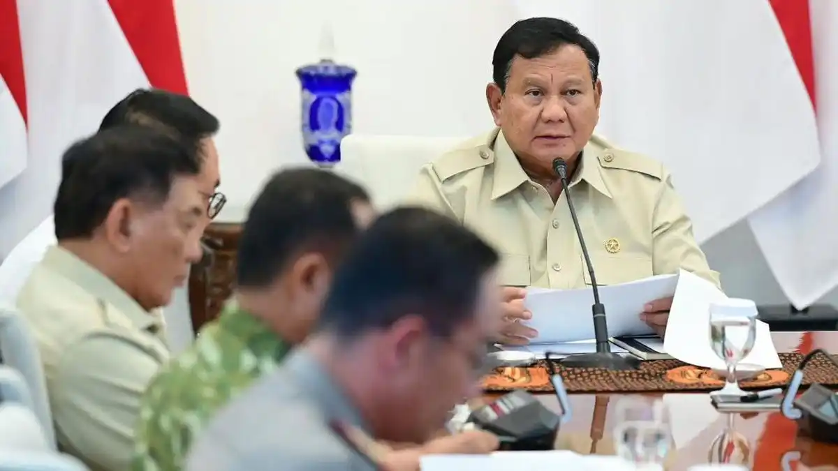 Prabowo Bahas Percepatan Pemadaman Karhutla yang Masih Melanda Enam Provinsi