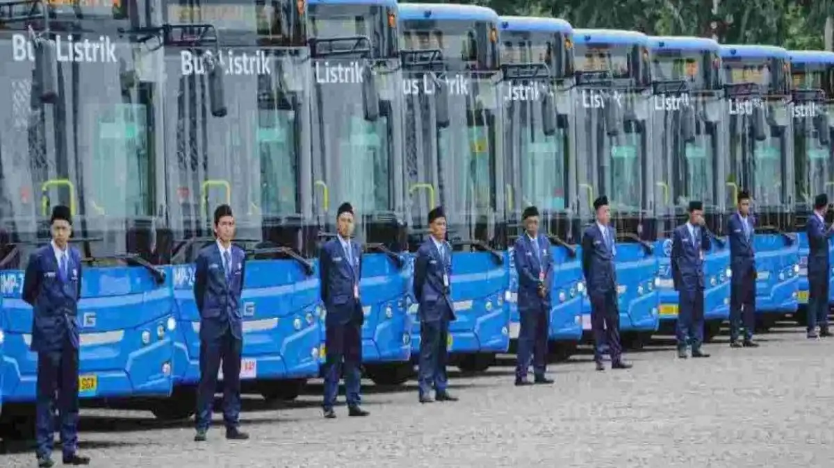Jakarta Menargetkan Seluruh Armada Transjakarta Berbasis Energi Bersih pada 2029