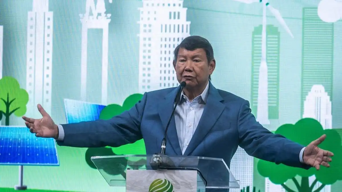 Rencana Ponsel dan Rekening Digital Gratis bagi Warga yang Memasuki Usia 17 Tahun