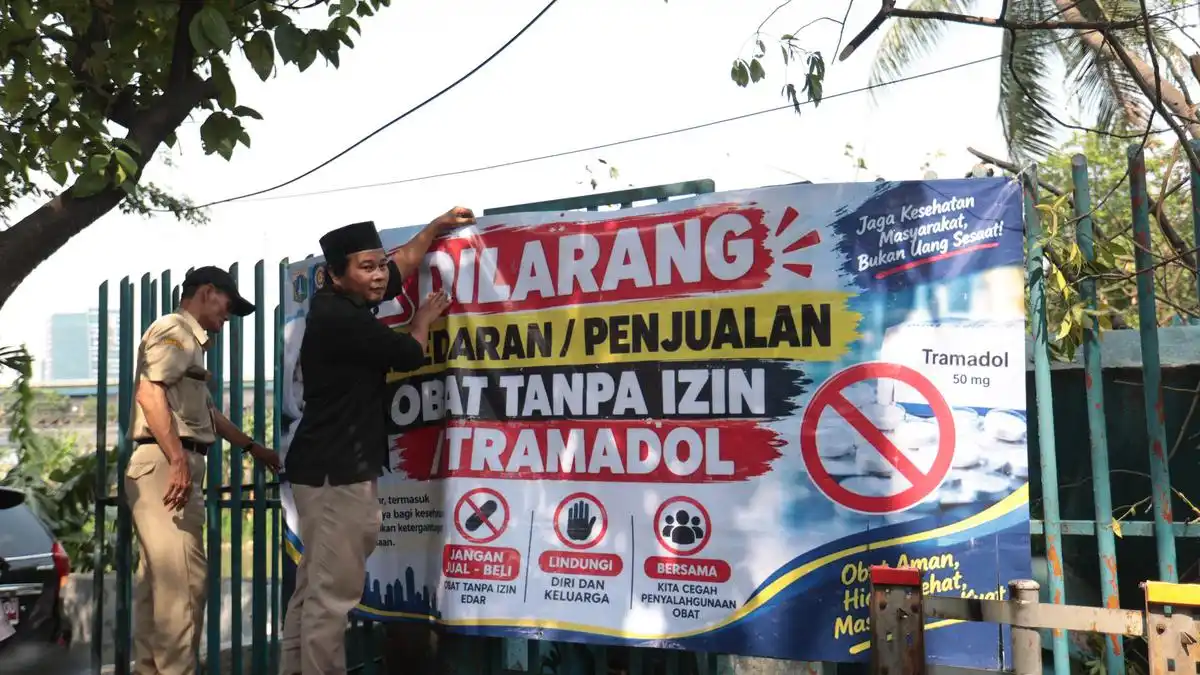 Razia Gabungan di KS Tubun Temukan Tramadol dari Lapak Pedagang