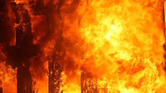 Kebakaran Apartemen di Bochum Tewaskan Tiga Orang dan Melukai Lima Penghuni