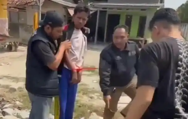 Duel Senjata Tajam di Bekasi Berujung Maut Setelah Perselisihan Korek Api
