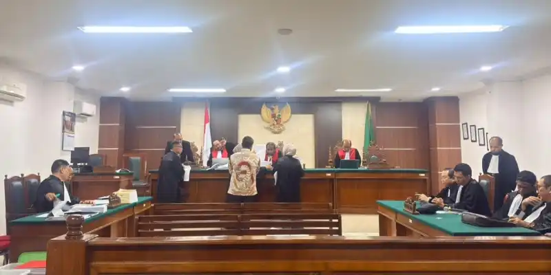 Kesaksian Bahtiar Baharuddin dalam Sidang Pengadaan Bibit Nanas
