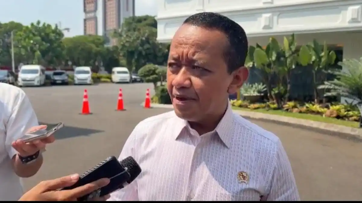 Prabowo Temui Bahlil di Istana Saat Distribusi BBM Bali Terkendala