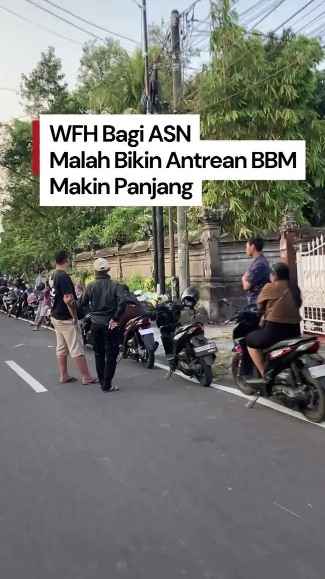 Antrean BBM Memanjang di Klungkung saat ASN WFH dan Sekolah Beralih Daring