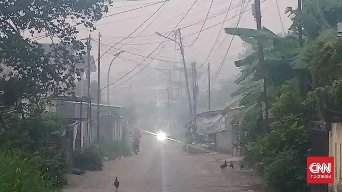 Asap Kembali Selimuti Palembang, Ratusan Titik Api Terdeteksi di OKI